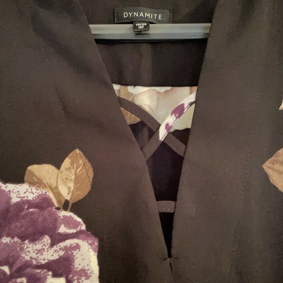 Dynamite XS Long Sleeve Top - Picture 3 of 7